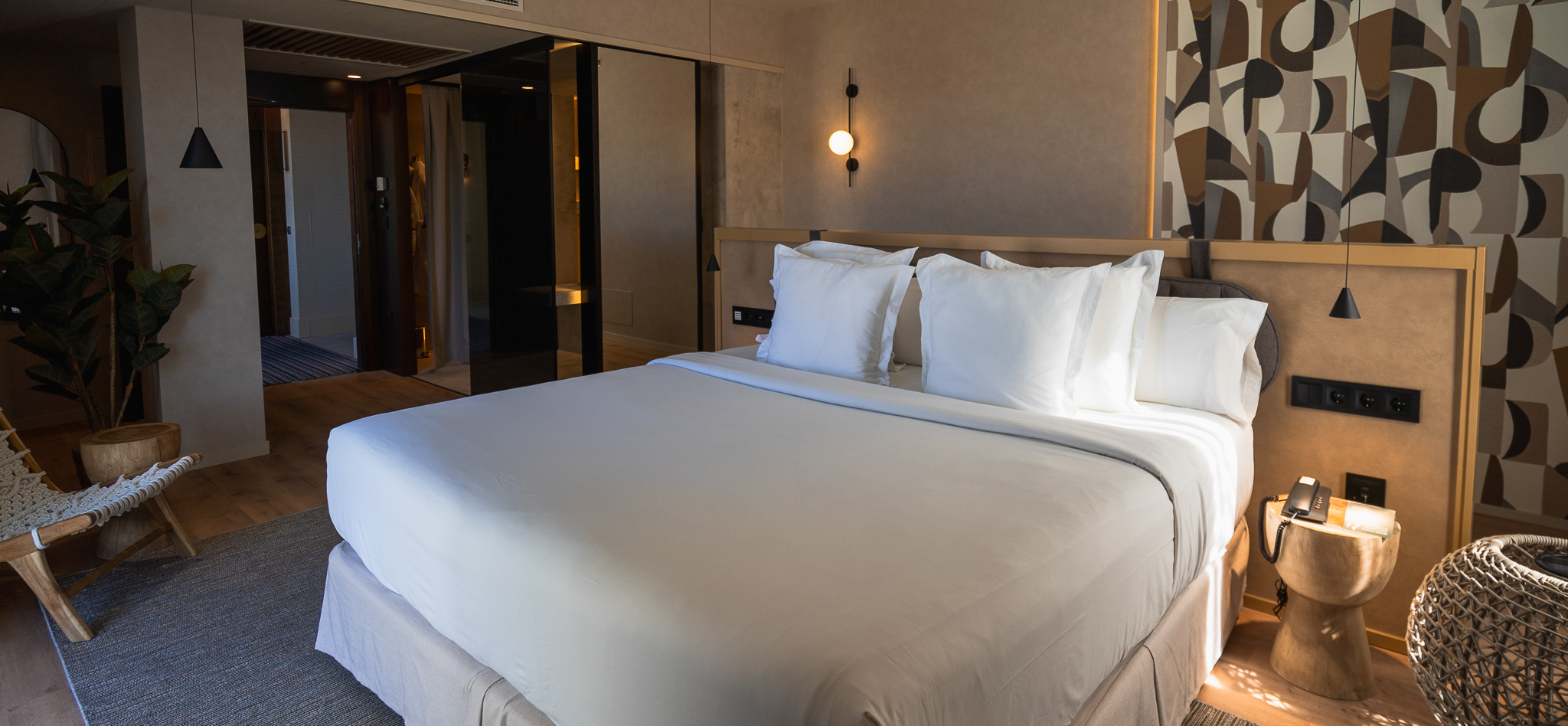 Fotografía principal de la habitación Junior Suite con terraza en La Laguna Gran Hotel